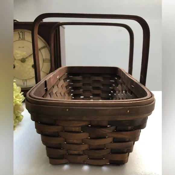 Vintage Wooden Woven Basket With Folding Handles - Picture 2 of 10